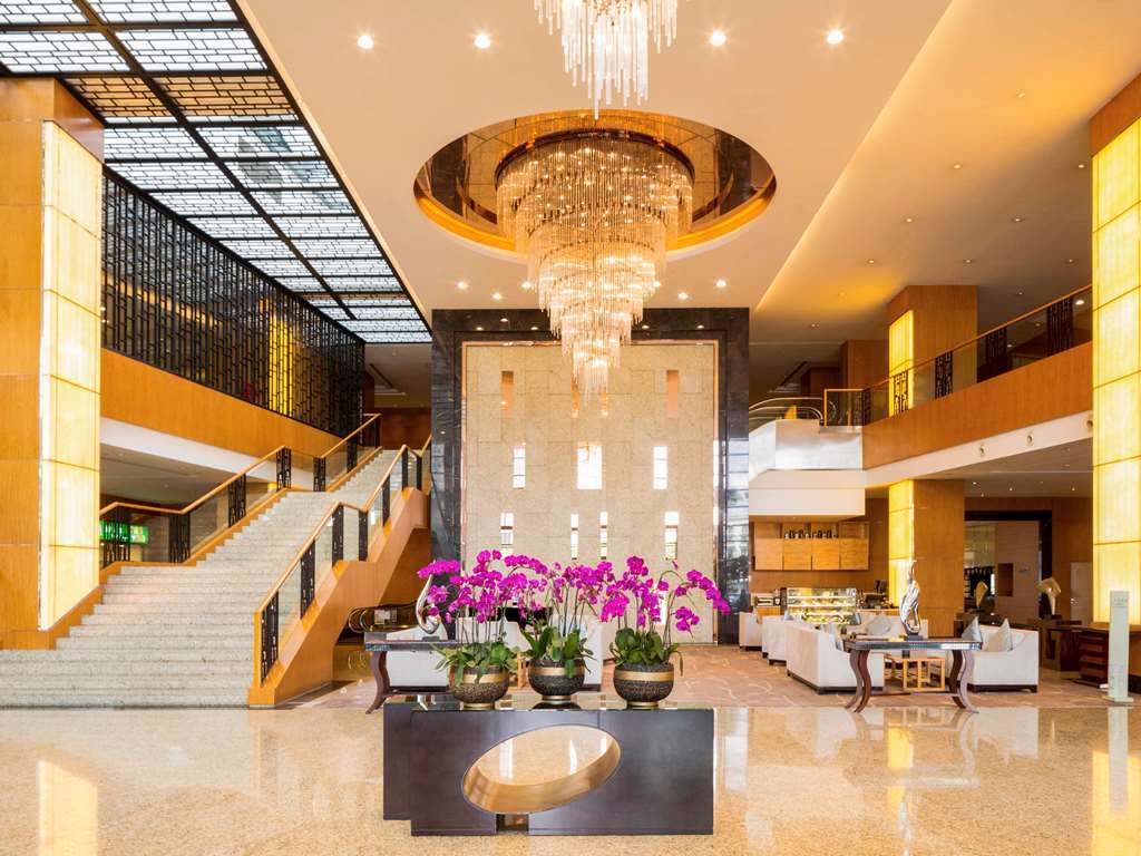 Mercure Kunshan Huaqiao Restoran foto